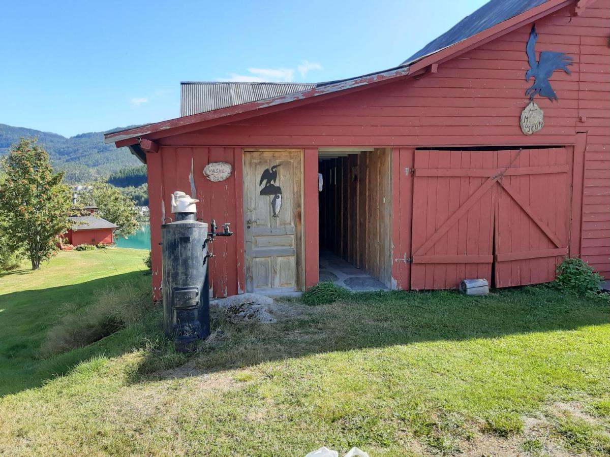 Kvamshaugen Hytter Luster Buitenkant foto